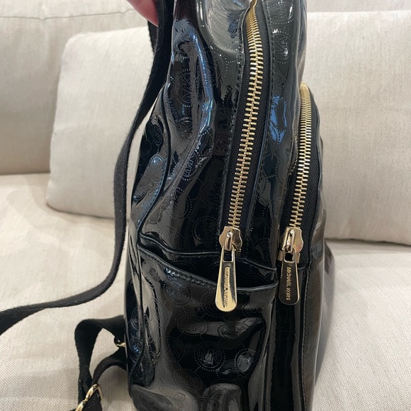 black leather backpack women's michael kors Rhea Medium (30S9SEZB2T) 9.5 X 4.5 X 12.5 Inches Zipper Closure Michael Kors Tanner Leather Backpack,